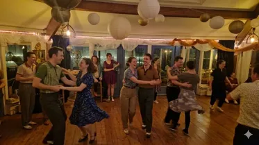 Danssalon Swing Along Social dance Lindy Hop en Boogie Woogie 2026-04-19